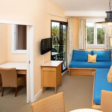 Apart-hotel Sowell Family Port 4*